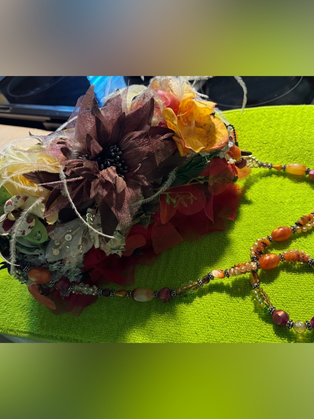MARY FRANCES FLORAL FORMAL BEAD & delicate ribbon 🎀 & cloth Handbag PRISTINE ✅
